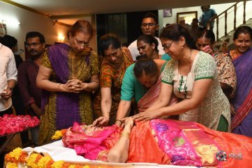 Celebrities Pay Homage to Vijaya Nirmala Garu